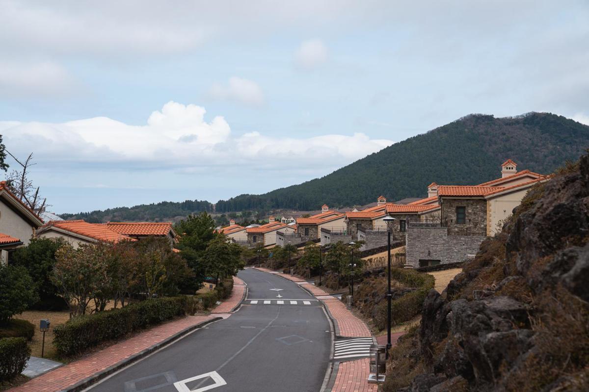 Ardenhill Resort & Golf Jeju Bagian luar foto